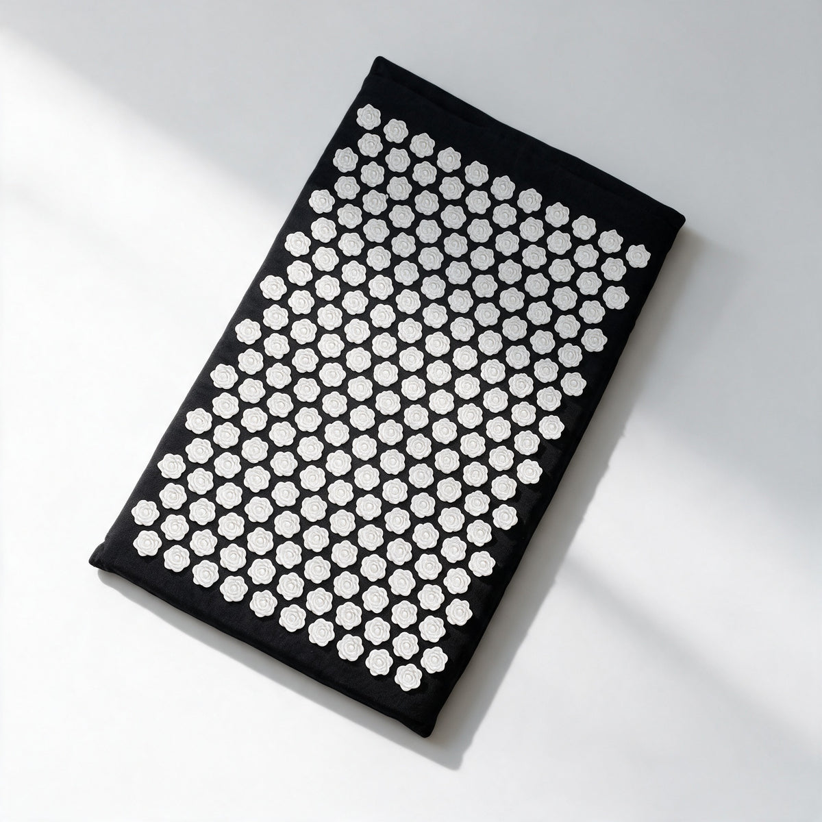 Acupressure mat in black - mat only